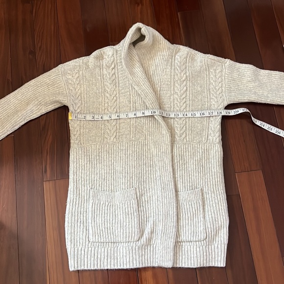 Abercrombie & Fitch Open Front Cream Sweater Cardigan - Picture 11 of 12